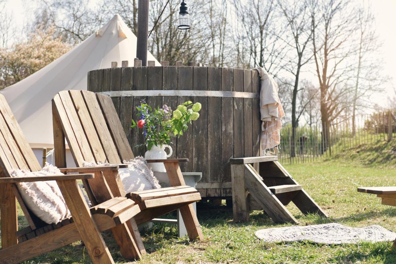 Landhoeve Hotel Oosterwolde  Екстериор снимка